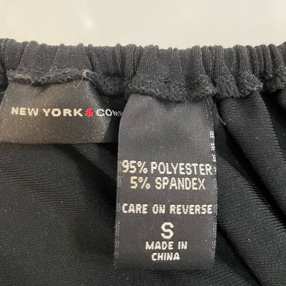 New York & Company black top size small - Picture 2 of 3